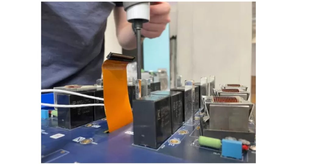-Powering-Up_-How-Canadian-Innovation-is-Changing-Motor-Control SmartD
